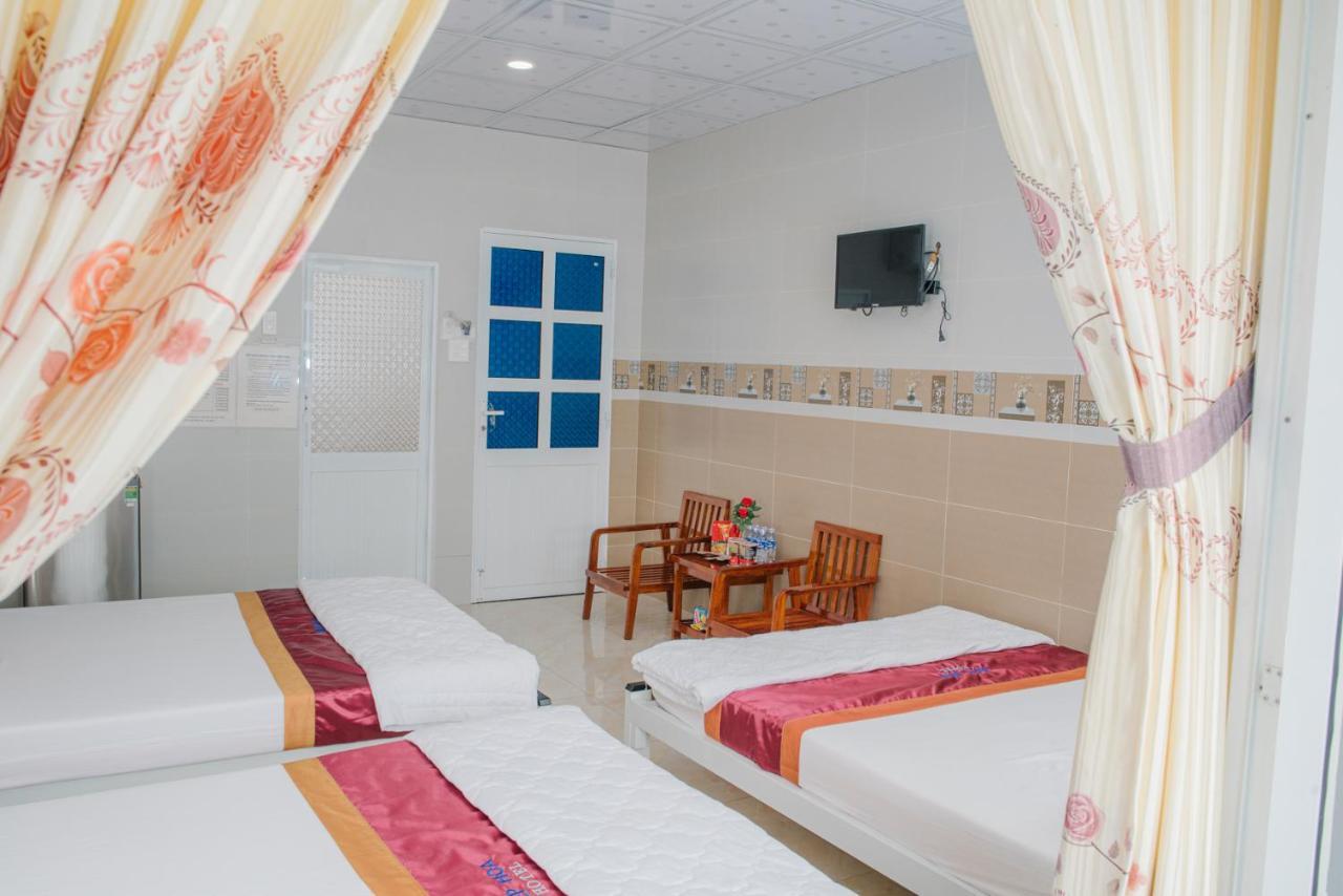 Hiep Hoa Hotel Тяудок Екстер'єр фото
